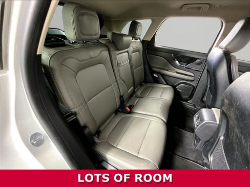 Used 2024 Lincoln Corsair FWD image 25