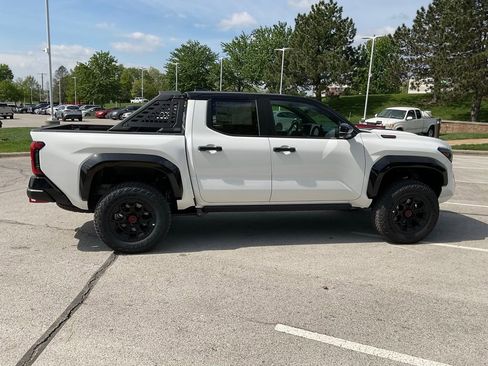 New 2026 Toyota Tacoma TRD Pro AWD/4WD image 6