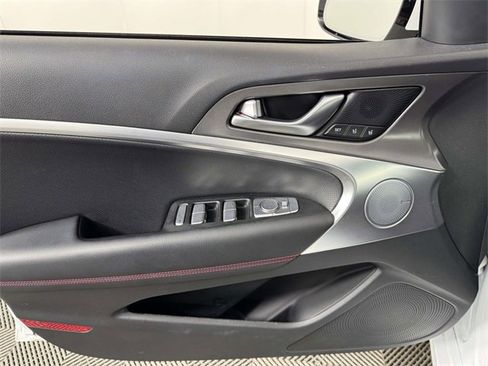 Used 2025 Genesis G70 2.5T w/ Sport Prestige Package image 17