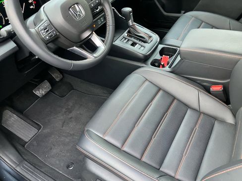 Certified 2025 Honda CR-V Sport-L image 34