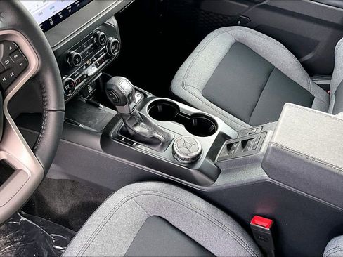 New 2026 Ford Bronco Big Bend image 8