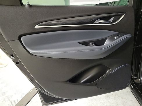 Used 2022 Buick Enclave Premium w/ Surround and Sites Package image 23