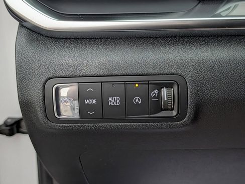 New 2026 GMC Terrain Elevation w/ Elevation Premium Package FWD image 23