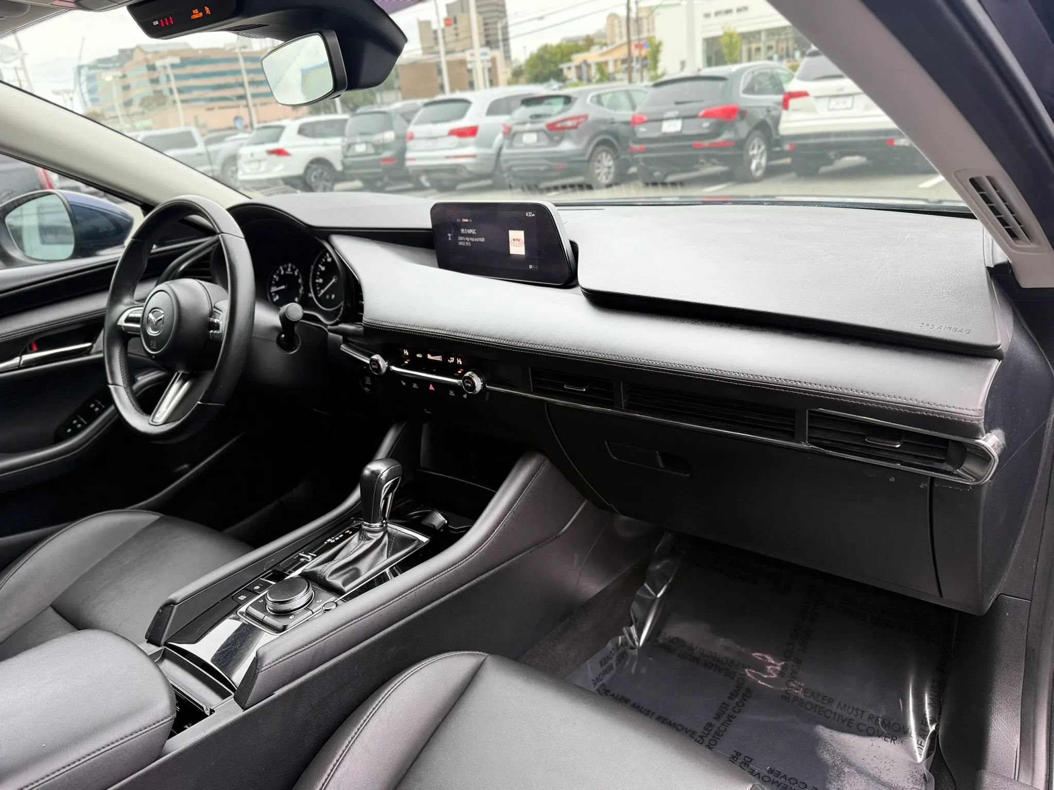 Used 2019 MAZDA MAZDA3 Sedan w/ Preferred Package FWD image 35