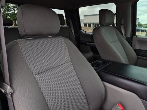 Used 2019 Ford F150 XLT w/ Equipment Group 302A Luxury AWD/4WD image 38