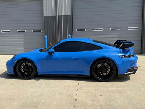 Used 2022 Porsche 911 GT3 RWD image 18