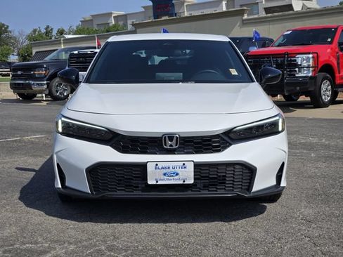 Used 2025 Honda Civic Sport image 2
