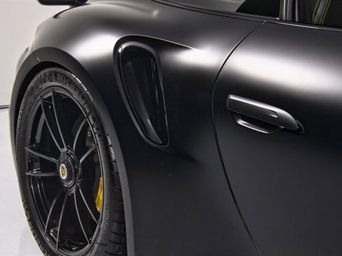 Used 2022 Porsche 911 Turbo S AWD/4WD image 32