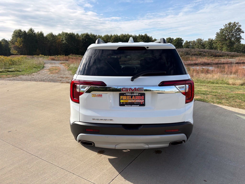 Used 2023 GMC Acadia SLT w/ Preferred Package AWD/4WD image 8