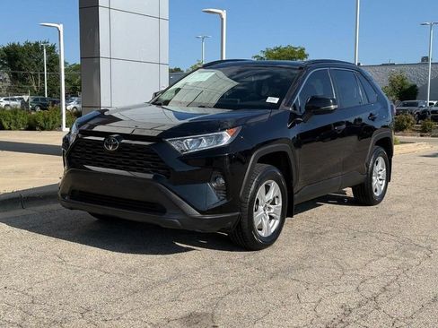 Used 2021 Toyota RAV4 XLE w/ Convenience Package AWD/4WD image 7
