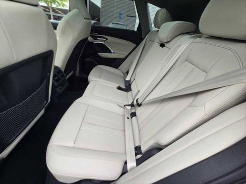 New 2025 Audi Q5 Prestige image 20