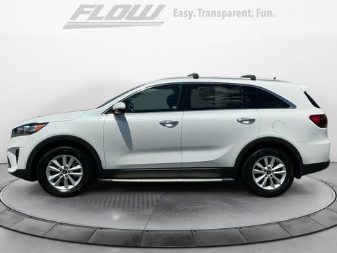 Used 2020 Kia Sorento LX w/ LX I4 Convenience Package FWD image 5
