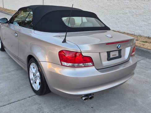Used 2008 BMW 128i Convertible image 5
