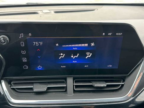 Certified 2024 Chevrolet Trax RS w/ Driver Confidence Package FWD image 26