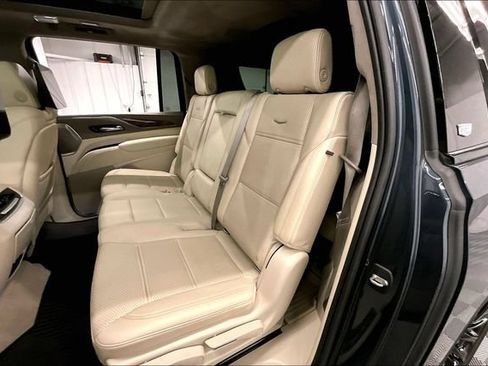 Used 2021 Cadillac Escalade ESV Sport Platinum w/ LPO, ONYX Package AWD/4WD image 26