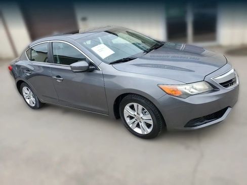 Used 2013 Acura ILX 2.0L Sedan 4D image 10