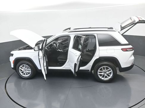 New 2026 Jeep Grand Cherokee Laredo X RWD image 65