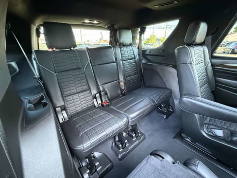 Used 2021 Cadillac Escalade Sport Platinum AWD/4WD image 16