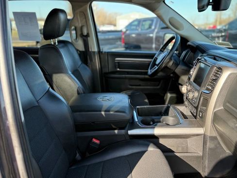 Used 2017 RAM 1500 Sport image 33