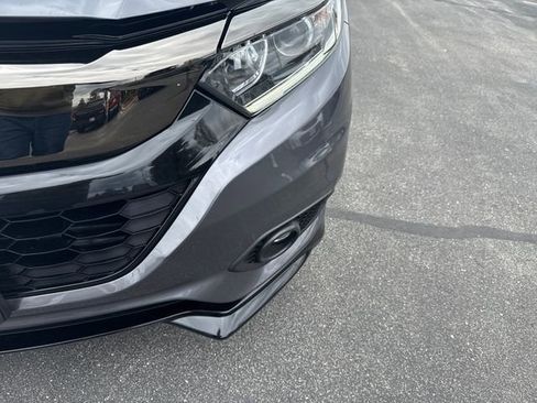 Used 2021 Honda HR-V Sport image 38