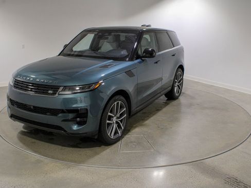 Used 2023 Land Rover Range Rover Sport SE image 1