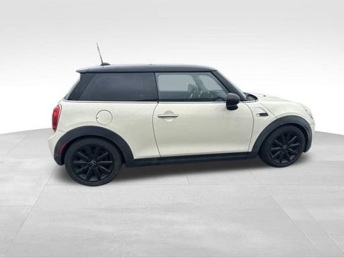 Used 2017 MINI Cooper 2-Door Hardtop FWD image 7