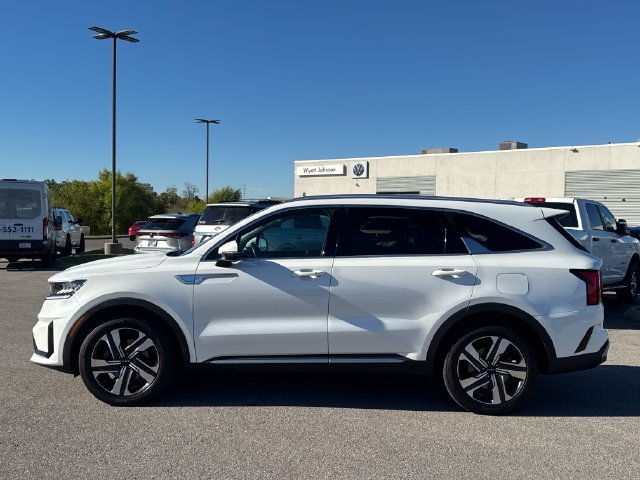 Used 2022 Kia Sorento EX AWD/4WD image 2