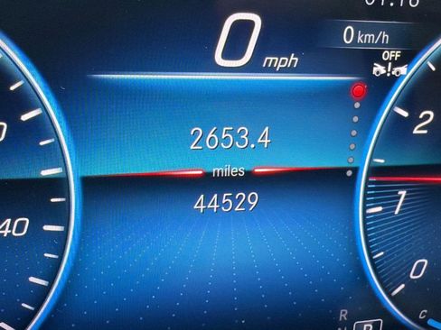 Used 2023 Mercedes-Benz CLA 250 image 17