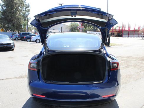 Used 2022 Tesla Model 3 Long Range image 33