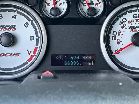 Used 2008 Ford Focus SES image 24