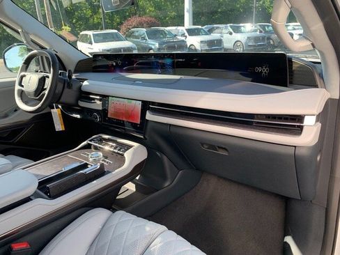 New 2026 Lincoln Navigator Black Label AWD/4WD image 19