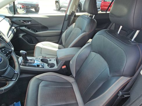 Used 2024 Subaru Crosstrek 2.5i Limited AWD/4WD image 25