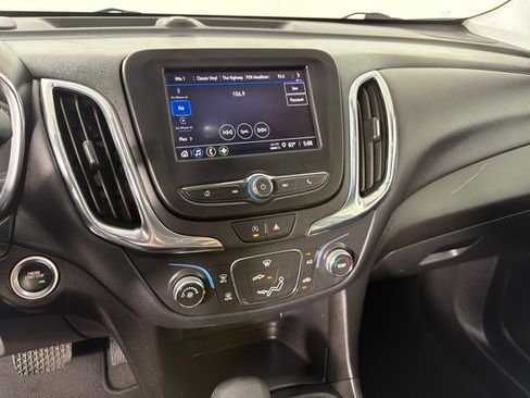 Used 2023 Chevrolet Equinox LT AWD/4WD image 14