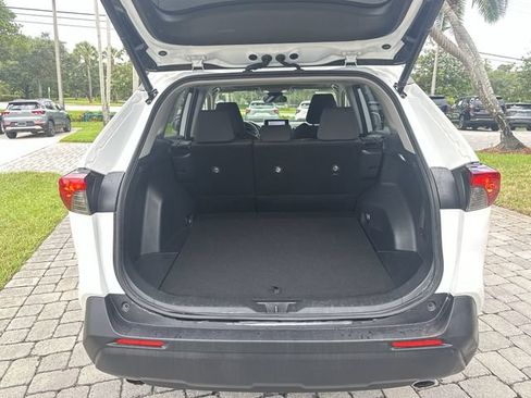 Used 2023 Toyota RAV4 XLE w/ Convenience Package AWD/4WD image 28