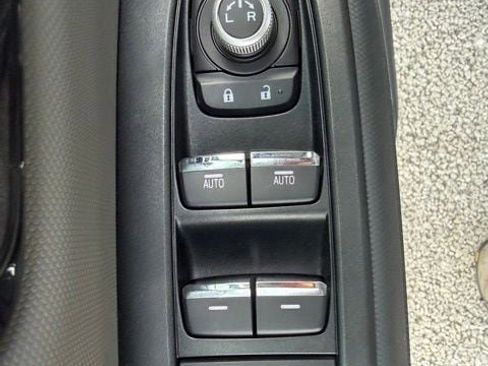 Used 2025 Subaru Forester Sport AWD/4WD image 18