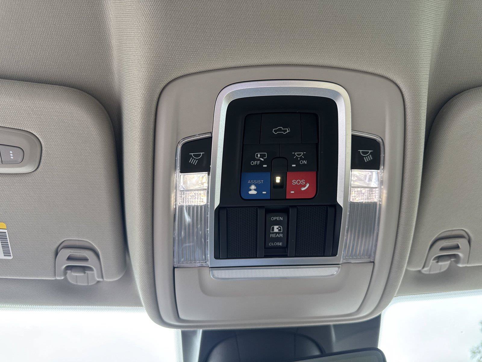 Used 2022 RAM 1500 Laramie RWD image 24