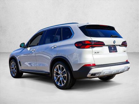 Used 2026 BMW X5 xDrive40i w/ Climate Comfort Package AWD/4WD image 7