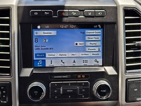 Used 2019 Ford F350 King Ranch w/ King Ranch Ultimate Package AWD/4WD image 15