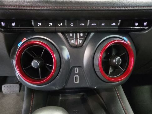 Used 2024 Chevrolet Blazer RS w/ Enhanced Convenience Package FWD image 23