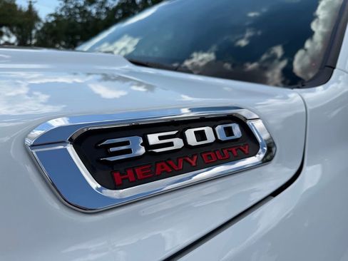 Used 2024 RAM 3500 Big Horn image 12