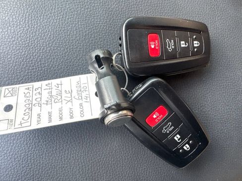 Used 2023 Toyota RAV4 XLE w/ Convenience Package FWD image 16