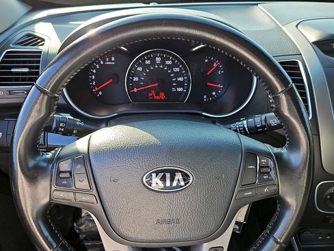 Used 2014 Kia Sorento LX FWD image 17