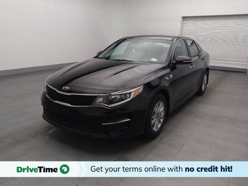 Used 2017 Kia Optima LX FWD image 1