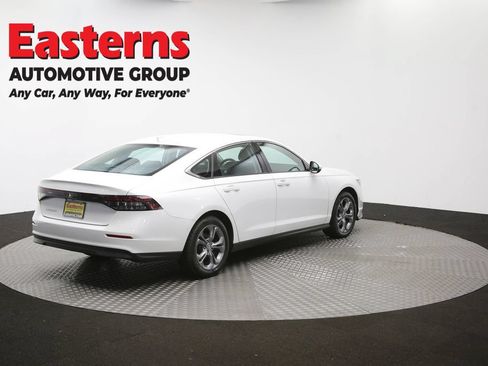 Used 2023 Honda Accord EX image 43
