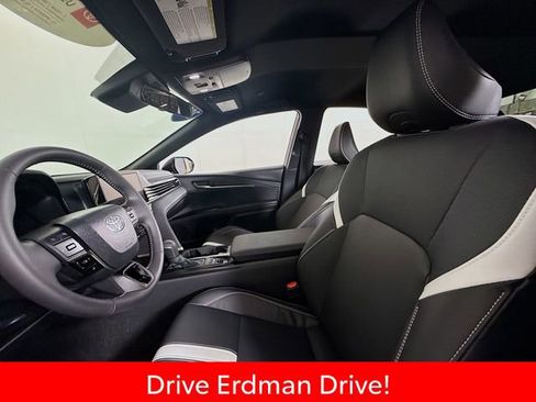 Certified 2026 Toyota Camry SE FWD image 6