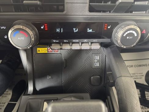 Used 2025 Toyota 4Runner TRD Off-Road image 16