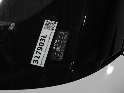 Used 2025 Land Rover Range Rover Long Wheelbase SE image 59