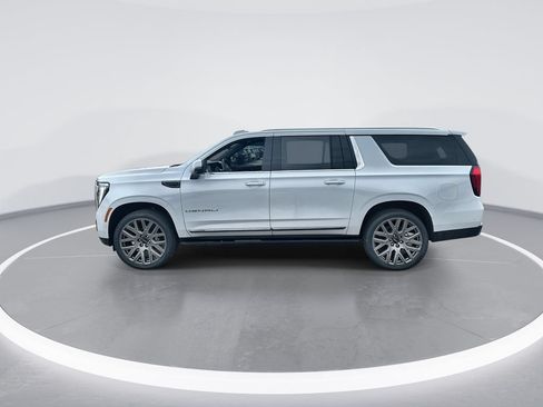 New 2026 GMC Yukon XL Denali Ultimate w/ LPO, Floor Liner Package AWD/4WD image 5
