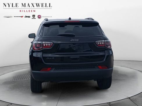 New 2026 Jeep Compass Latitude image 15