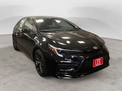 New 2026 Toyota Corolla SE image 7